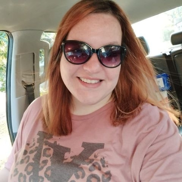 Meet your Posher, Kristen - Picture 1 of 1